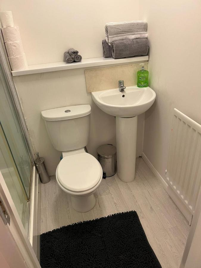 布里斯托2 Bed Hengrove别墅 外观 照片